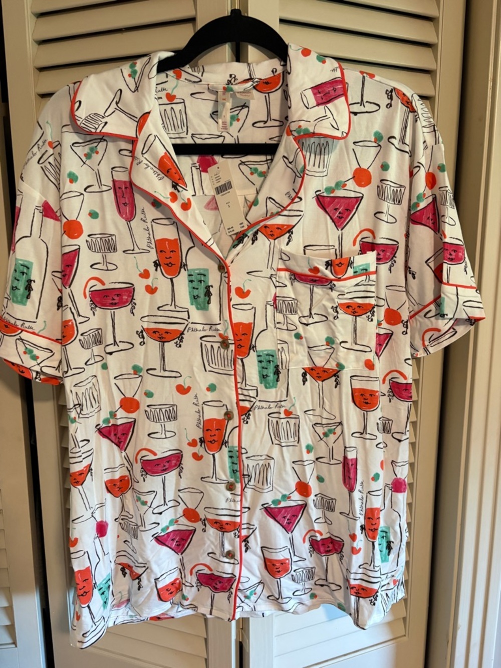 Women’s cocktail sleep shirt